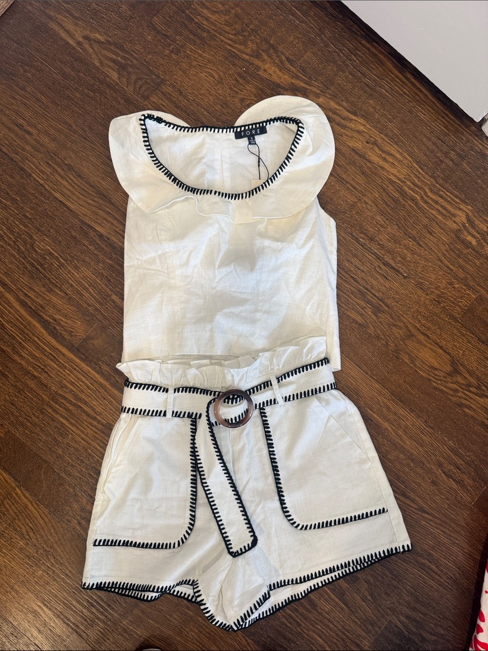 Women’s FORE black and white set